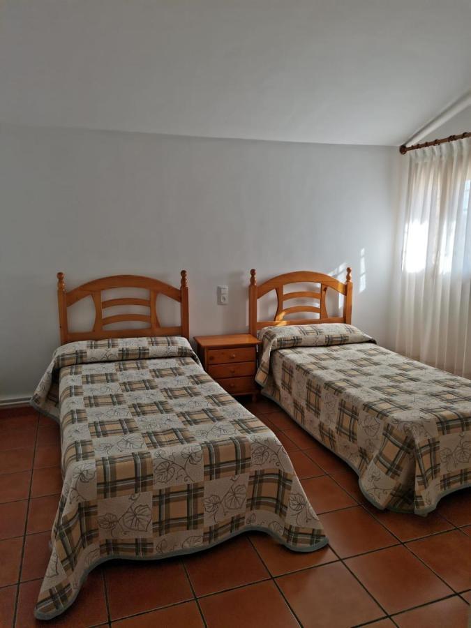 Masia Campos Culla Buitenkant foto